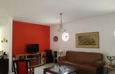 Casa com 3 quartos à venda na Rua Anatole France, 585, Ipiranga, São Paulo