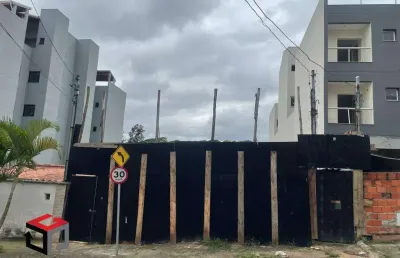 Terreno à venda na Rua Rio Pardo, 45, Vila Helena, Santo André
