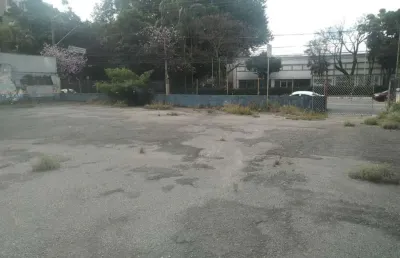 Terreno com 900 m² localizado no bairro santo antônio em são caetano do sul- sp