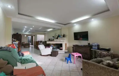 Sobrado- 300m², localizado no bairro aclimação- são paulo- sp.