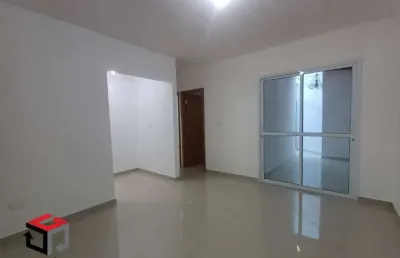 Apto 2 quartos 1 suíte, 1 vaga 2 quintais no bairro paraíso.