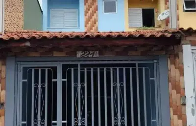 Sobrado à venda 2 quartos 2 suítes 2 vagas utinga - santo andré - sp