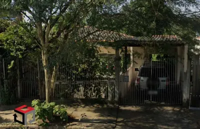 Casa com área 288m² localizado no jardim cristiane em santo andré/sp.