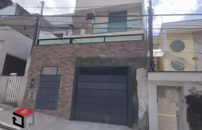 Sobrado à venda com 172 m² localizado no bairro campestre em santo andré