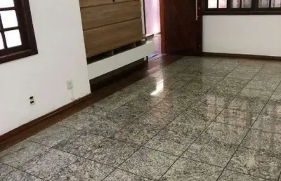 Sobrado à venda 2 quartos 2 vagas las vegas - santo andré - sp