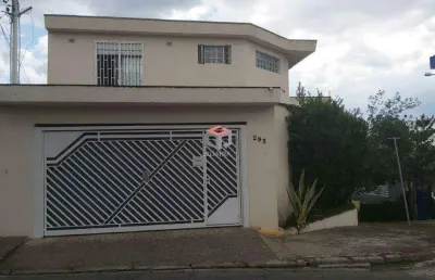 Sobrado com 240m² localizado na vila scarpelli em santo andré- sp.