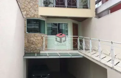 Sobrado com 289 m² localizado na vila assunção em santo andré/sp.