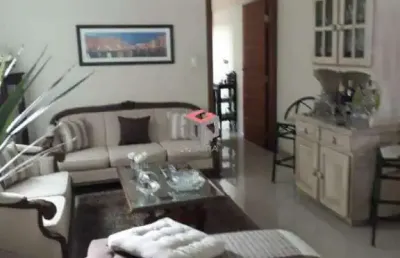 Casa com 4 quartos à venda na Rua das Goiabeiras, 848, Jardim, Santo André