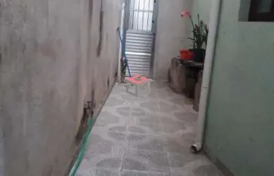 Casa com 185m² localizada no bairro junqueira em santo andré/sp