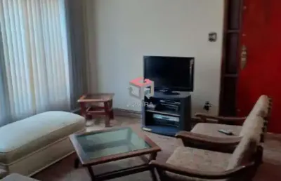 Sobrado com 250m² localizado no bairro santa terezinha em santo andré- sp.