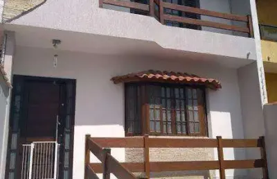 Sobrado com 310m² localizado na vila eldízia em santo andré - sp.