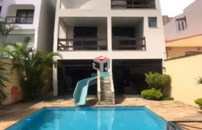 Casa com 5 quartos à venda na Rua Jequitinhonha, 971, Campestre, Santo André