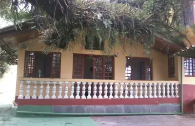 Casa com 20 quartos para alugar na Estrada Pedreira Alvarenga, 2397, Eldorado, Diadema