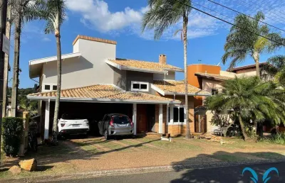 Sobrado à venda em valinhos, santa cruz, com 3 quartos, com 200 m²