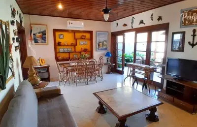 Condomínio pedra verde : casa com 5 dormitórios suítes e piscina a 150m da praia