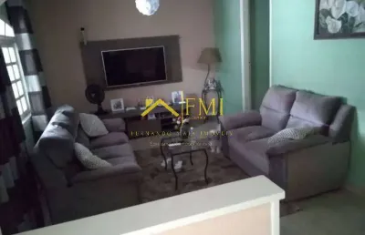 Casa com 3 dormitórios sendo 1 suíte no vista verde