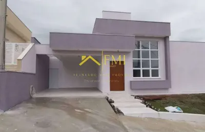 Casa de 3 dormitórios sendo 1 suíte e piscina no condomínio terras do vale