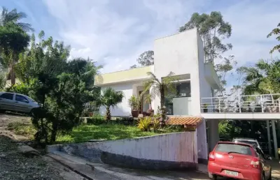 Casa a venda em condomínio em suzano, com excelente infraestrutura