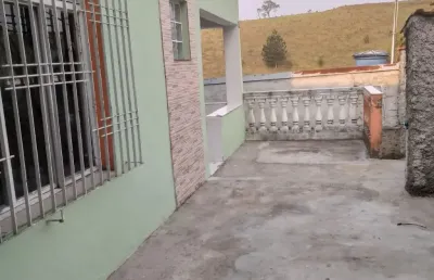 Casa a venda em palmeiras, aceita financiamento bancário, ótima localização
