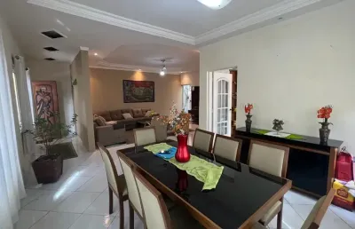 Casa com 3 quartos à venda na Rua Carl Willian Cooper, Vila Amorim, Suzano