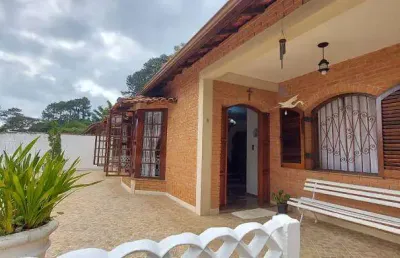 Casa a venda em ribeirão pires, fica há 5 minutos do centro da cidade