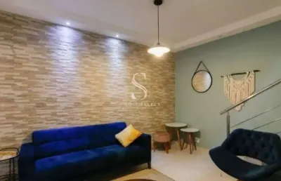Sobrado residencial de 200m²  possui 3 dormitórios ( 1 suíte )  e 2 vagas á venda na região da lapa