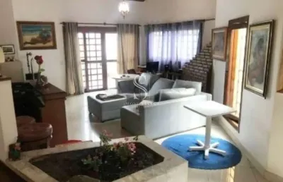 Sobrado residencial de 520m² com 6 dormitórios,2 suítes, edícula, 6 vagas na vila sônia - são paulo.