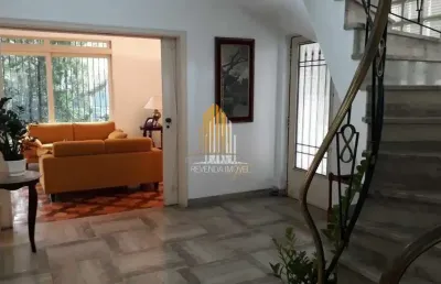 Casa sobrado à venda no jardim paulista de 370m² com 3 suítes e 4 vagas de garagem casa sobrado à ve