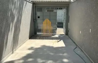 Casa assobradada , campo grande , de 150m² com 3 dormitórios , 1 suite , 2 vagas á venda
