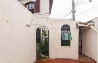 Sobrado de 92m² com 2 dormitórios sendo 1 suíte e 3 vagas de garagem no jabaquara