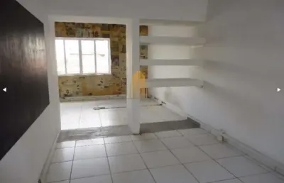 Casa assobradada em mirandopolis de 273m² com 5 quartos, 3 banheiros e 2 vagas á venda