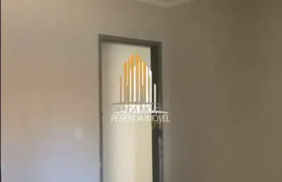 Sobrado com 630m², 4 dormitórios, 2 banheiros, 2 vagas, 4 vagas,localizado na região de santo amaro