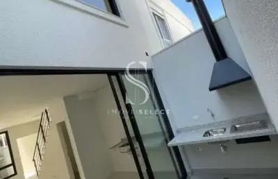 Cupecê - sobrado de 113m² com 3 dormitórios, 1 suíte, 2 vagas.
