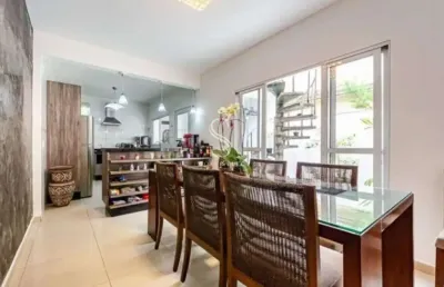 Vila pompéia - sobrado de 156m², com 4 dormitórios/3 suites, 4 banheiros e 2 vagas