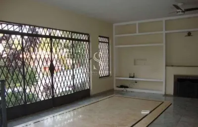 Jardim das bandeiras - casa assobradada com 380m2 três dormitórios uma suíte, 3 banheiros e 2 vagas.