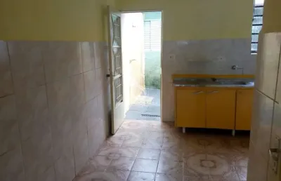 Sobrado residencial de 125m² com edícula, 2 dormitórios, 1 banheiros, 1 vaga em santo amaro. -  sp.