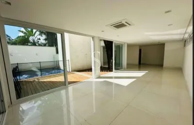 Condomínio quadrifólio, jardim petrópolis - de 365m² com 4 suites, 6 banheiros e 6 vagas