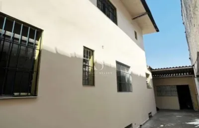 Moema - sobrado comercial de 200m² com 3 banheiros e 6 vagas á venda