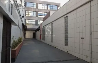Pinheiros, área comercial de 1000m², 1 loja térrea, 1 sobrado, e 1 prédio com elevador à venda.