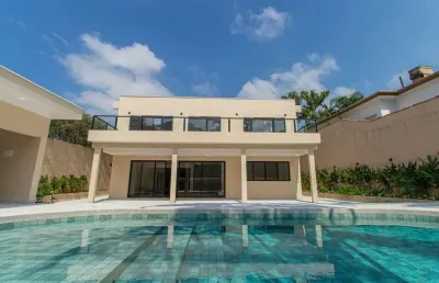 Interlagos, sobrado residencial à venda de 436m² com 3 suítes, 3 banheiros, 4 vagas.