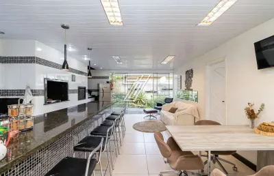Casa com 4 quartos à venda na rua alberto panek, 384, orleans, curitiba, 300 m2 por r$ 1.499.000