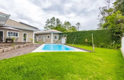 Casa com 5 quartos à venda na rua alemanha, 783, atami, pontal do paraná, 410 m2 por r$ 2.250.000