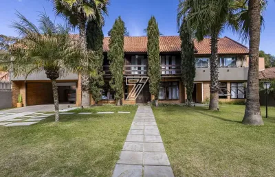 Casa com 4 quartos à venda na rua máximo pinheiro lima, 167, vista alegre, curitiba, 437 m2 por r$ 2.690.000