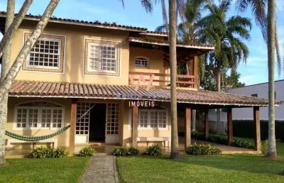 Sobrado com 6 suítes à venda, 550m² por r$ 2.500.000 - pontal santa marina - caraguatatuba/sp