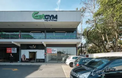 Ponto comercial para alugar na avenida getúlio vargas, 767, centro, piraquara, 92 m2 por r$ 7.360