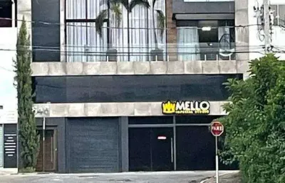 Oportunidade!!!!! casa de alto padrão toda mobilhada e com uma ótima localizaçâo.