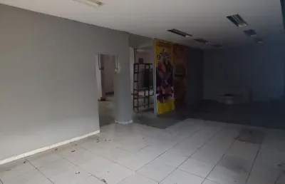 Ponto comercial para alugar no Parque Bitaru, São Vicente 