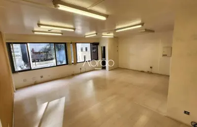 Sala comercial à venda no centro de curitiba – 49 m² na av. visconde do rio branco