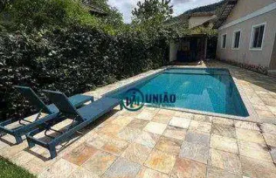 Espetacular casa linear, em condomínio fechado, lazer completo, com 4 dormitórios à venda - itaipu - niterói/rj