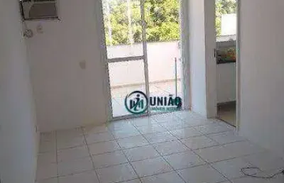 Cobertura linear com 3 quartos sendo 1 suíte à venda